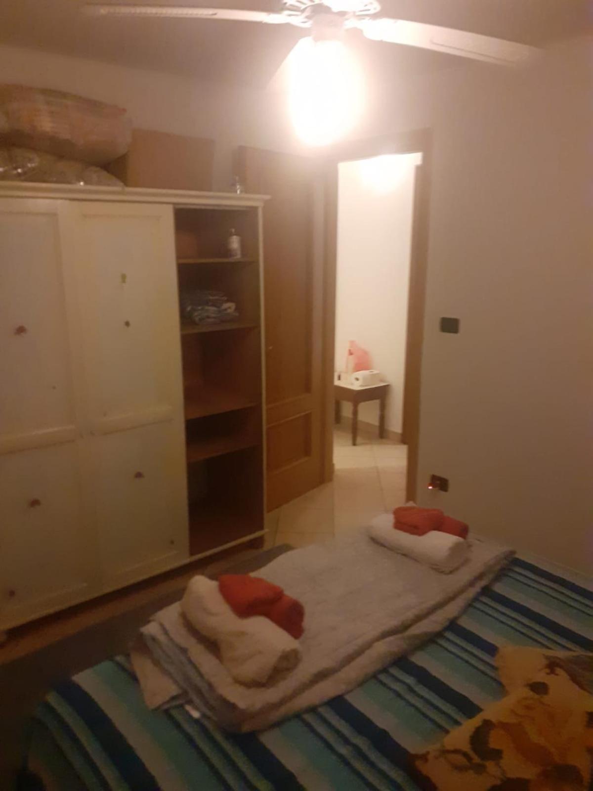 Appartamento Vacanze Malu モネーリア エクステリア 写真