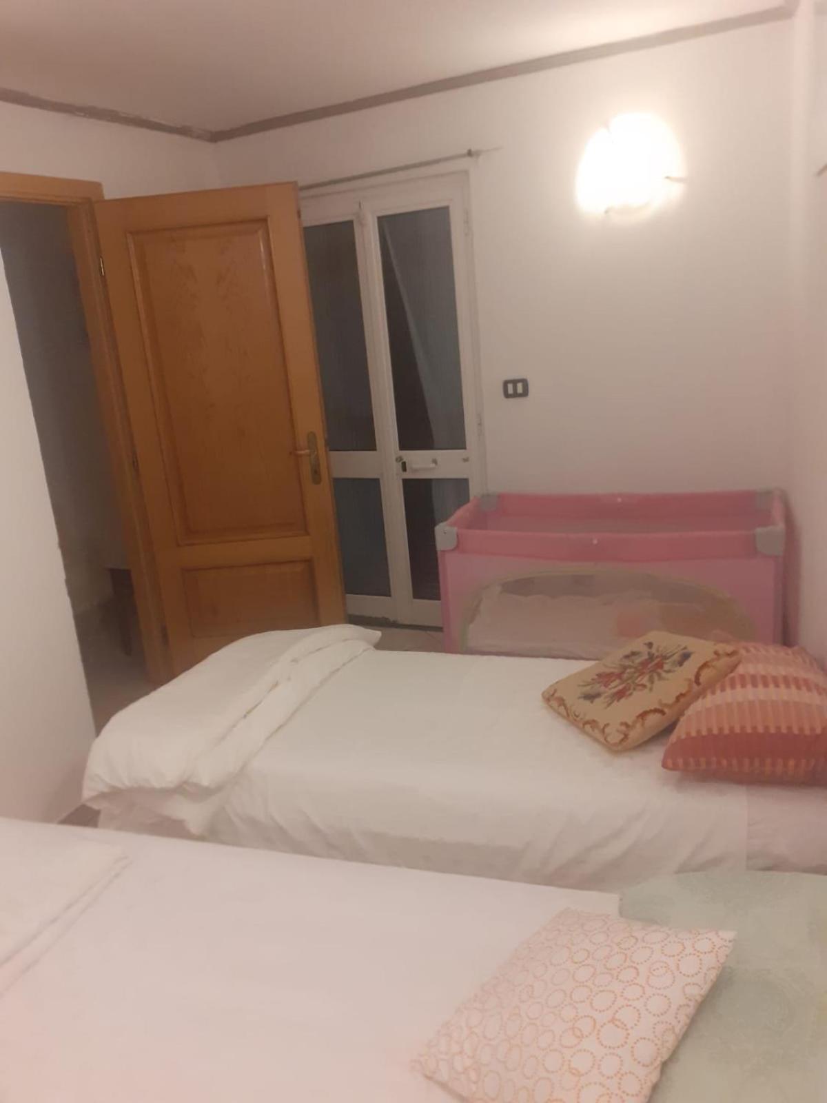 Appartamento Vacanze Malu モネーリア エクステリア 写真